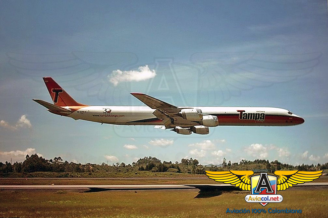 Douglas DC-8 de Tampa Cargo con antiguos colores