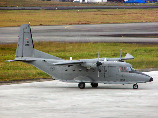 CASA C-212 Aviocar de la Fuerza Aérea Colombiana en Medellín (Rionegro)