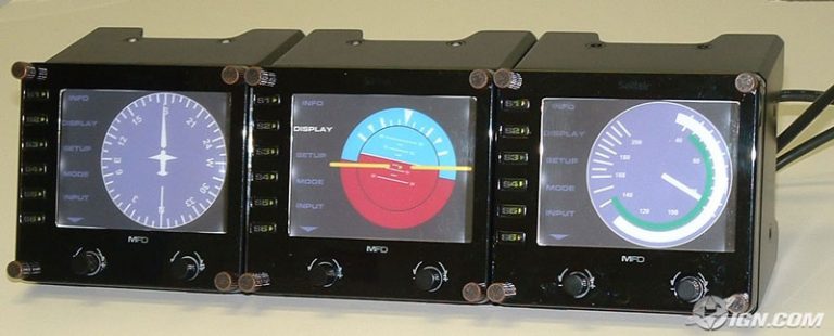 Saitek LCD Display - Aviacol.net