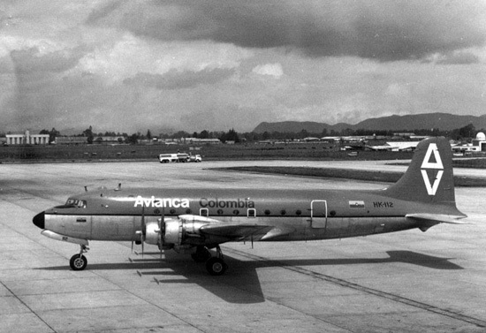 HK-112, DC-4 de Avianca