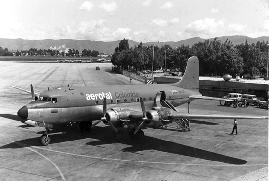 DC-4 de Aerotal