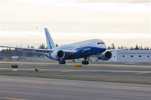 Boeing 787 Dreamliner - First Flight