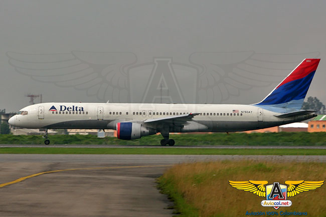Boeing 757 de Delta despegando de Eldorado - Aviacol.net El Portal de la Aviación Colombiana