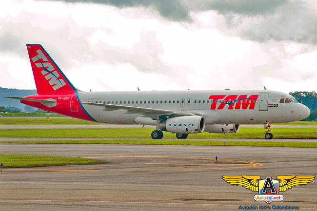 TAM inició vuelo a Bogotá - Aviacol.net El Portal de la Aviación Colombiana