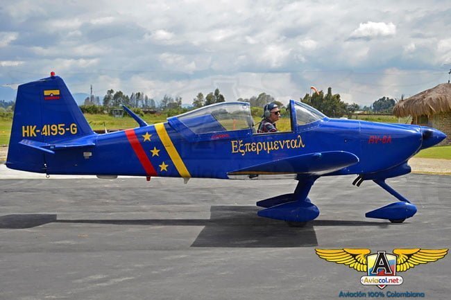 Guaymaral vivio el primer Airshow Bell&Ross - Aeroclub de Colombia 2012 | Aviacol.net El Portal de la Aviación Colombiana