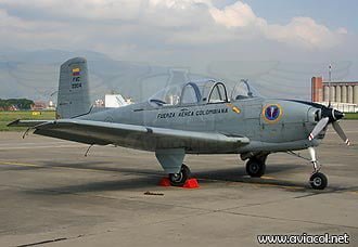 Avión T-34 de la FAC se accidentó en Cali | Aviacol.net El Portal de la Aviación Colombiana