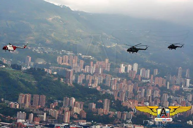 Desfile aéreo de la Aviación del Ejército sobre Medellín | Aviacol.net El Portal de la Aviación Colombiana