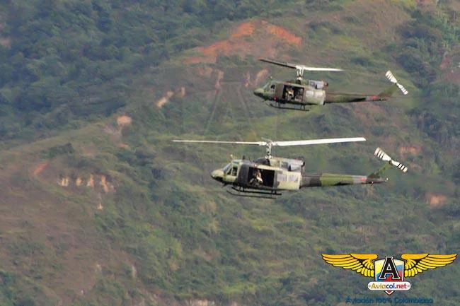 Desfile aéreo de la Aviación del Ejército sobre Medellín | Aviacol.net El Portal de la Aviación Colombiana