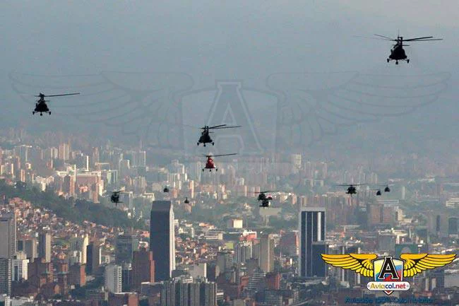 Desfile aéreo de la Aviación del Ejército sobre Medellín | Aviacol.net El Portal de la Aviación Colombiana
