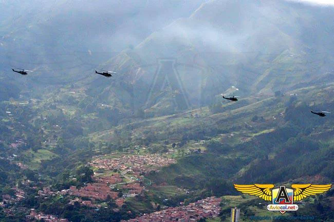 Desfile aéreo de la Aviación del Ejército sobre Medellín | Aviacol.net El Portal de la Aviación Colombiana