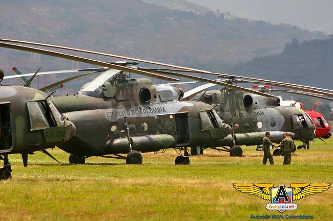 Desfile aéreo de la Aviación del Ejército sobre Medellín | Aviacol.net El Portal de la Aviación Colombiana