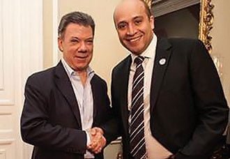 Presidente de la República Juan Manuel Santos, destacó la labor de Ronnie Gnecco ingeniero de la compañía Airbus | Aviacol.net El Portal de la Aviación Colombiana