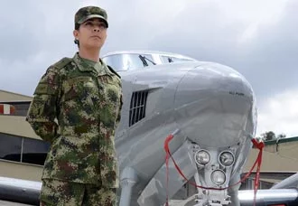 Subteniente Ingrid Arango Se gradúa primera mujer piloto de la Aviación del Ejército Nacional | Aviacol.net El Portal de la Aviación Colombiana