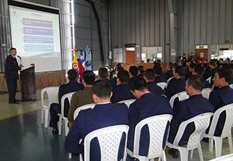 Comisión chilena visita Comando Aéreo de Mantenimiento de la FAC | Aviacol.net El Portal de la Aviación en Colombia y el Mundo