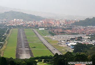 Simulacro por explosión de combustibles en aeropuerto Olaya Herrera, de Medellín | Aviacol.net El Portal de la Aviación en Colombia y el Mundo