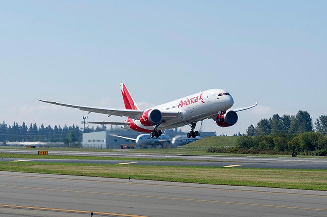 Llega a Colombia el primer Boeing 787 de Avianca | Aviacol.net El Portal de la Aviación en Colombia y el Mundo