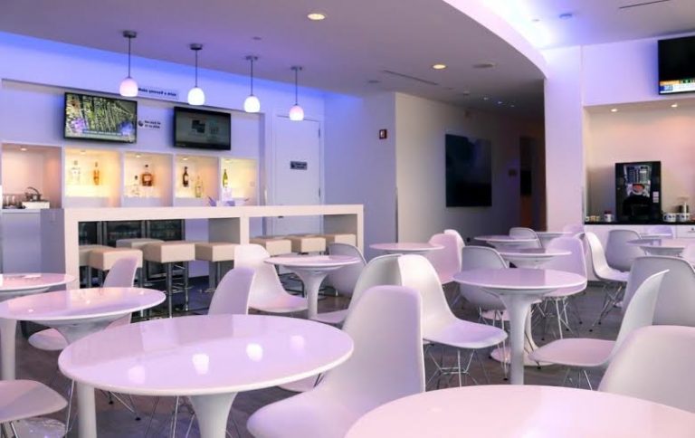 Avianca inaugura nueva Sala VIP en aeropuerto Internacional Luis Muñoz de Puerto Rico / Aviacol.net El Portal de la Aviación
