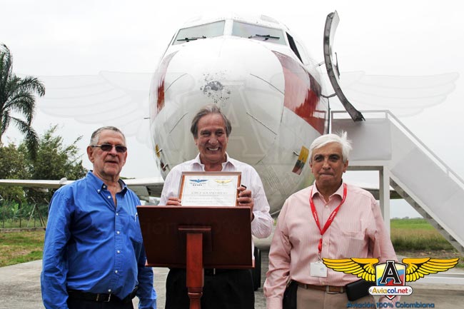 El primer Boeing 727 que llegó a Colombia, aterriza por última vez en el Museo Aéreo Fénix | Aviacol.net El Portal de la Aviación