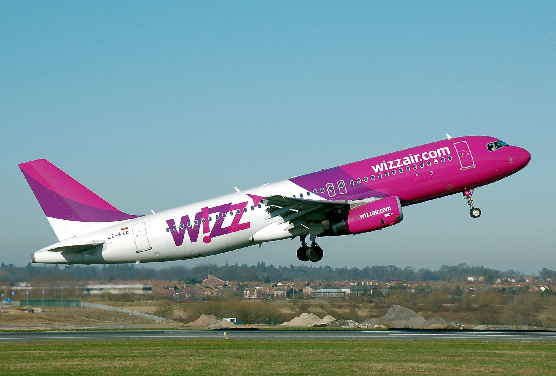 Wizz Air A320 200