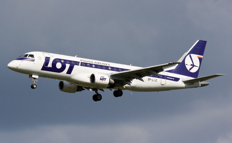 Embraer ERJ 175