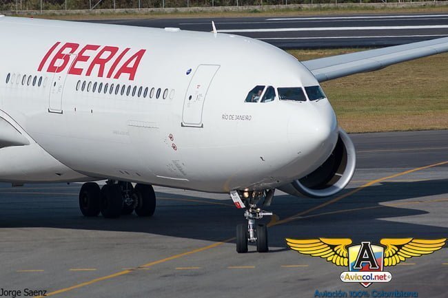 Primer vuelo de Iberia a Medellín
