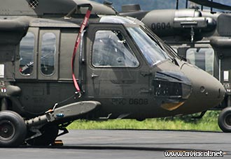 Cae a tierra helicóptero Black Hawk de la Policía de Colombia | Aviacol.net El Portal de la Aviación