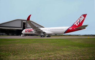 Primer A350XWB de TAM