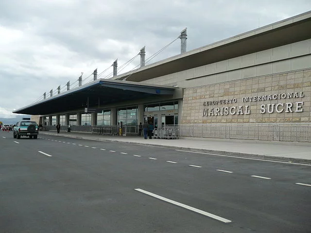 Vista exterior del Nuevo Aeropuerto de Quito