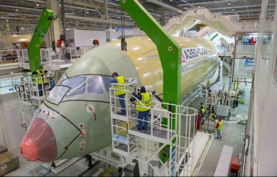 Ensamblaje final del Primer A350-1000
