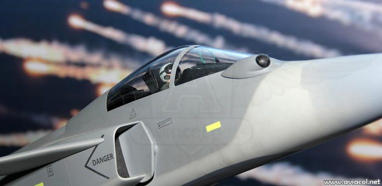 Maqueta del avión Saab JAS 39 Gripen