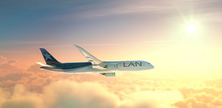 LAN Airlines Boeing 787 Dreamliner