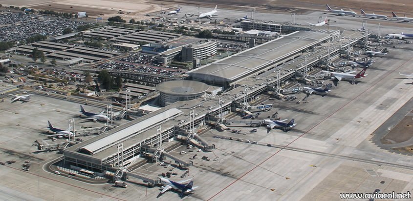 Aeropuerto Arturo Merino Benítez de Santiago de Chile