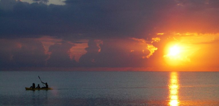 Atardecer en una de las playas de Jamaica