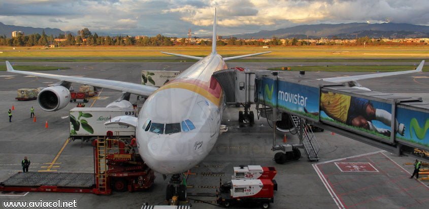 Airbus A340 de Iberia en Bogotá