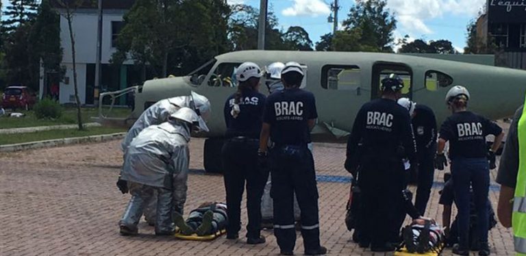 Simulacro de accidente aéreo