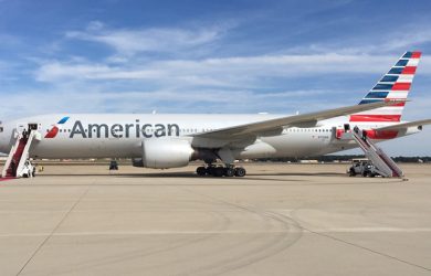 Boeing 777-200 de American Airlines.