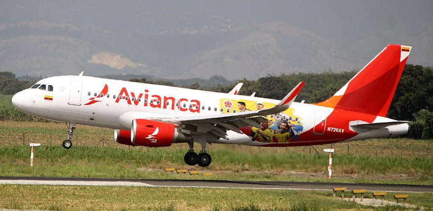 Airbus A319 de Avianca con colores de la Selección Colombia.