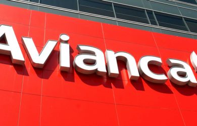 Fachada de la sede administrativa de Avianca en Bogotá.