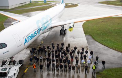 Rollout del primer Airbus A330 neo.