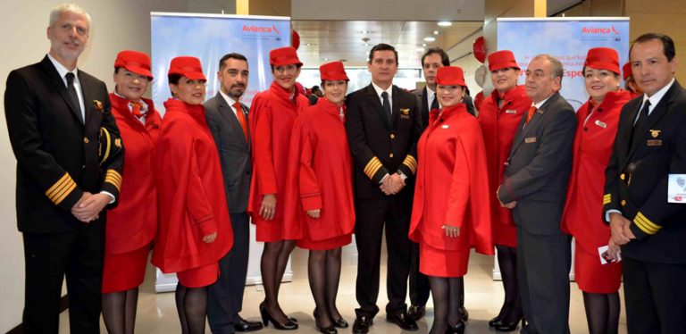 Tripulación de Avianca en los vuelos del Papa Francisco a Colombia.
