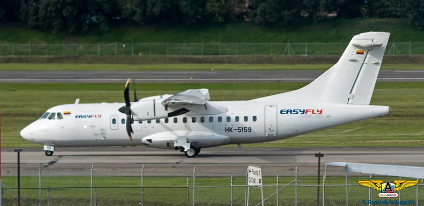ATR 42 de EasyFly, matrícula HK-5159, en rodaje en Bogotá.