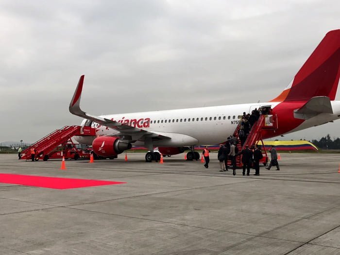 Airbus A320 de Avianca en CATAM antes de volar hacia Villavicencio con el Papa Francisco.