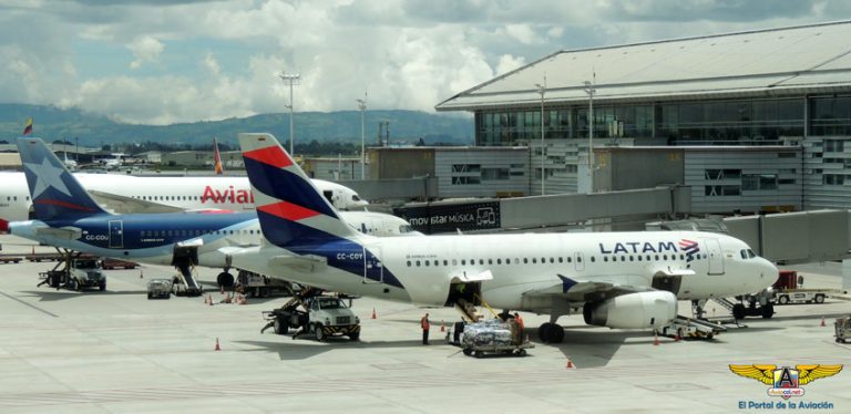Airbus A319 de LATAM Airlines Colombia.