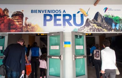 Llegada al Aeropuerto Internacional Jorge Chávez de Lima, Perú.