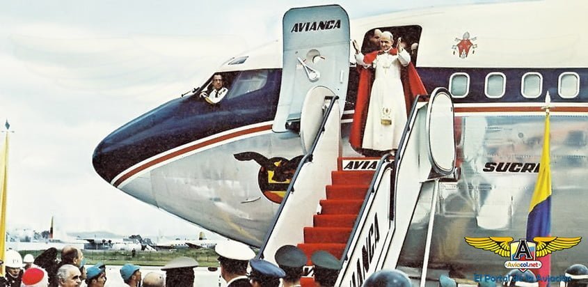 Llegada del Papa Pablo VI a Colombia.