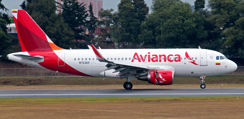 Airbus A319 de Avianca en rodaje.