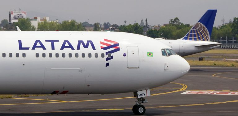 Boeing 767-300ER de LATAM Airlines en Ciudad de México.