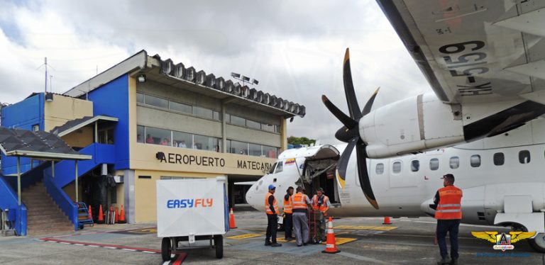 ATR 42-500 de EasyFly en el Aeropuerto Internacional Matecaña de Pereira.