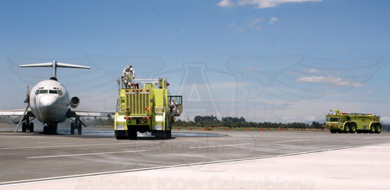 Máquinas de Bomberos del Aeropuerto Internacional Eldorado de Bogotá.