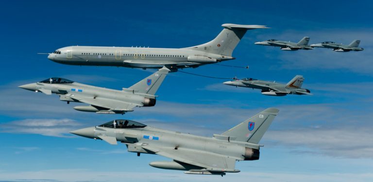 Airbus presente con el Eurofighter en Expodefensa 2017.